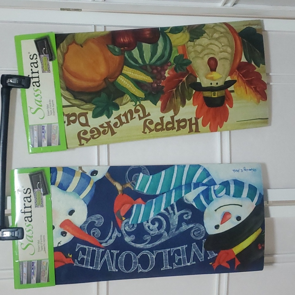 Set of 2 Holiday Sassafras Switch Mats